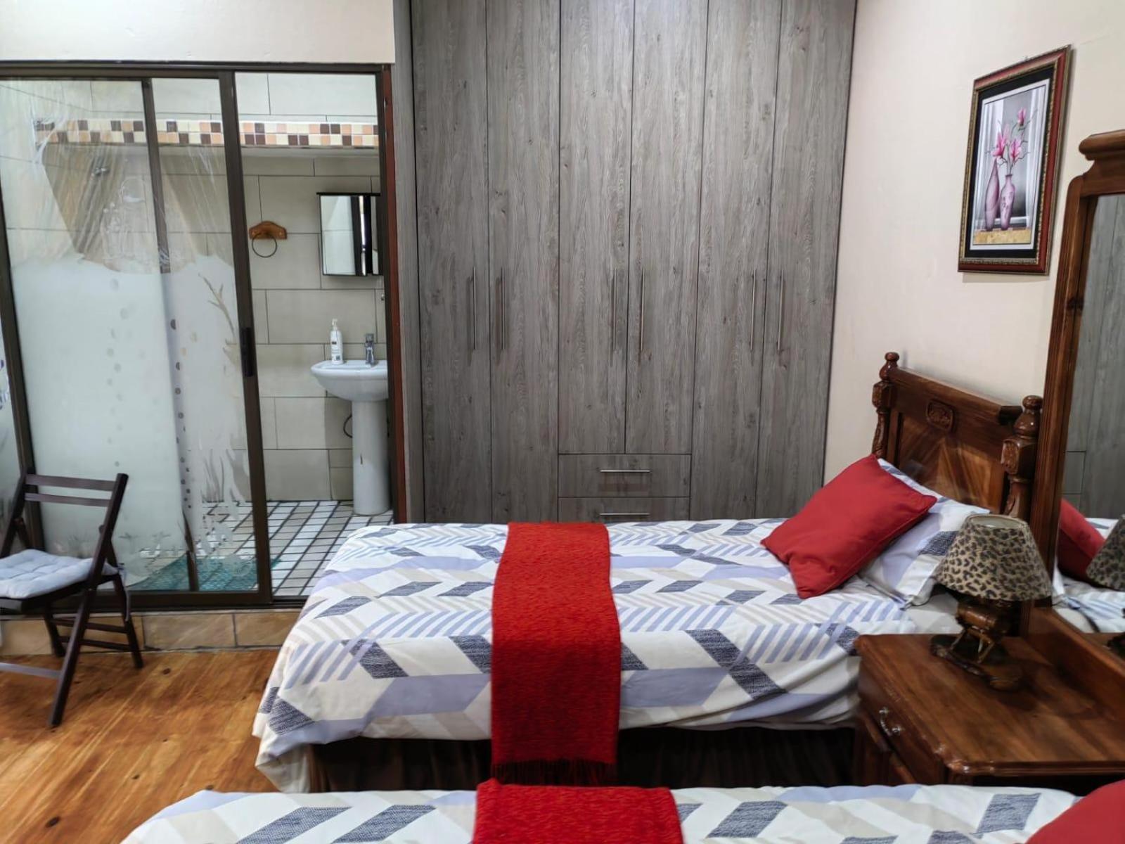 Sibahlenomhlambi Guesthouse Springs  Habitación foto