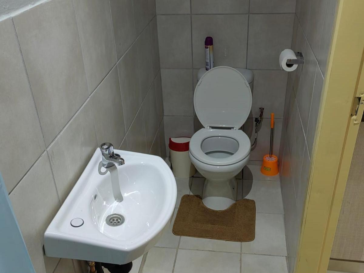 Sibahlenomhlambi Guesthouse Springs  Habitación foto