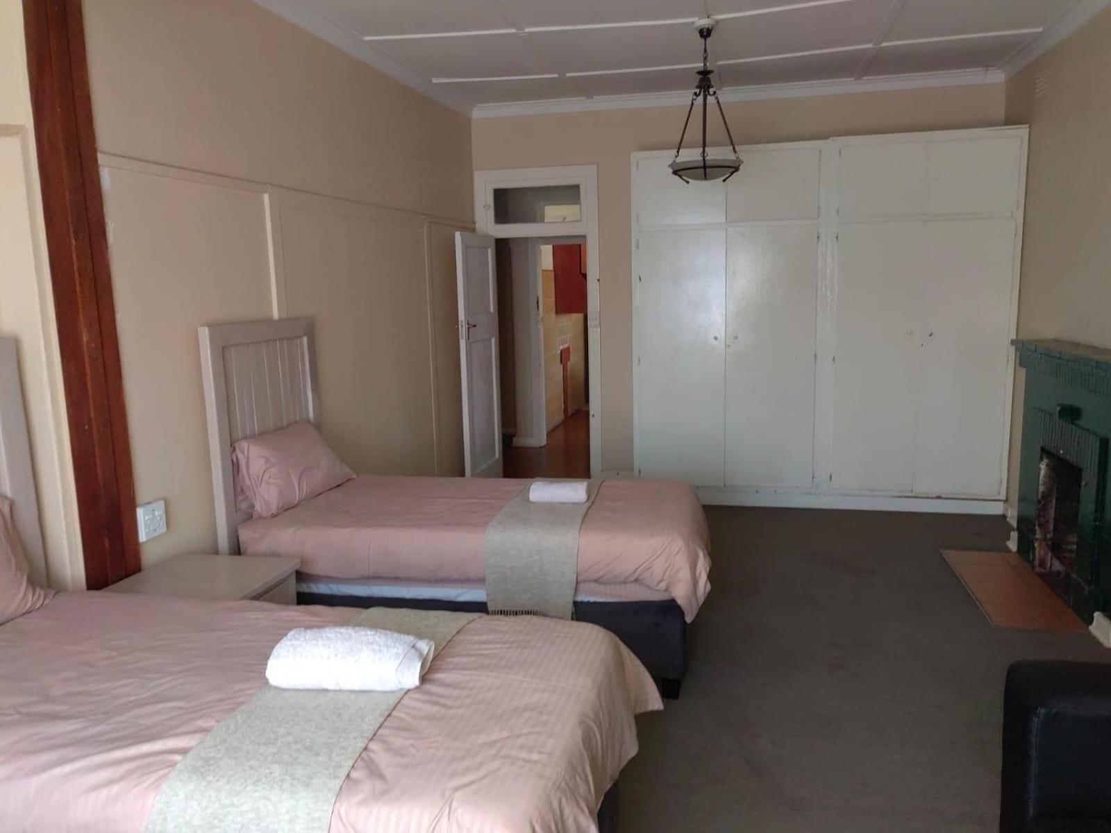 Sibahlenomhlambi Guesthouse Springs  Habitación foto